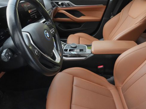 Used 2023 BMW i4 eDrive35 w/ Premium Package RWD image 7