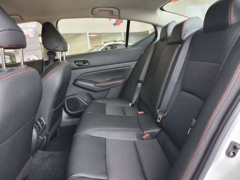 New 2026 Nissan Altima 2.5 SR AWD/4WD image 10