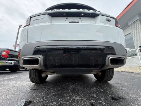 Used 2018 Land Rover Range Rover Sport SE AWD/4WD image 10