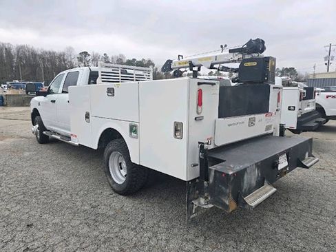 Used 2024 RAM 3500 Tradesman AWD/4WD image 7