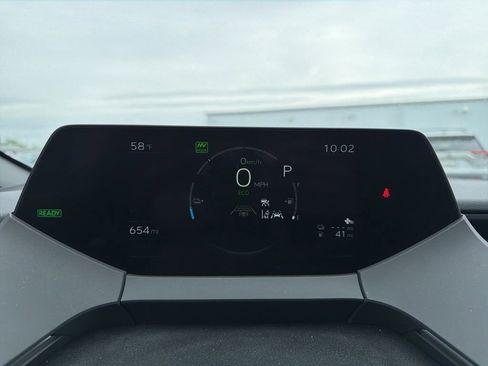 Used 2024 Toyota Prius Prime FWD image 10