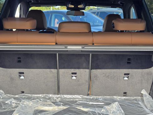 New 2026 BMW X5 xDrive40i w/ Premium Package image 7