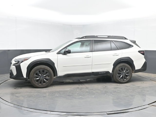 Used 2025 Subaru Outback Onyx Edition AWD/4WD image 6