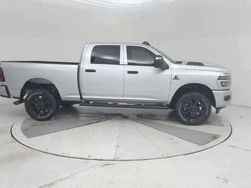 New 2026 RAM 2500 Tradesman AWD/4WD image 17