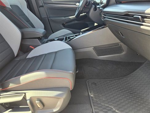New 2025 Volkswagen GTI Autobahn image 10