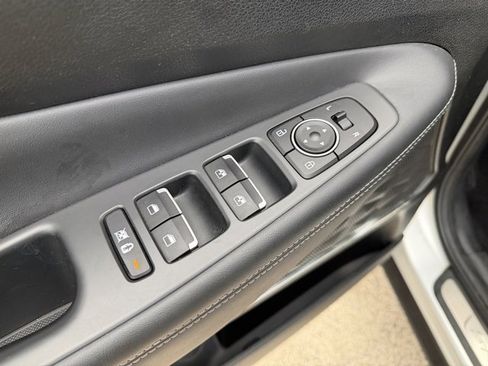 Used 2019 Hyundai Santa Fe Limited image 24