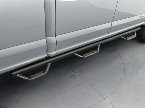 Used 2020 Ford F350 Lariat w/ Lariat Value Package image 9