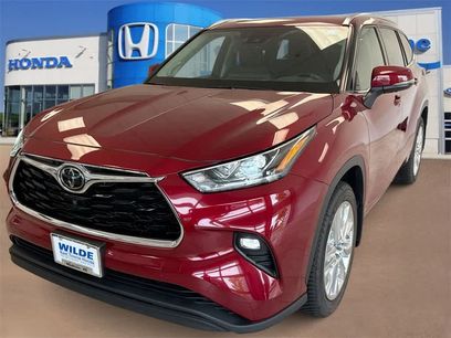 Used 2021 Toyota Highlander Limited