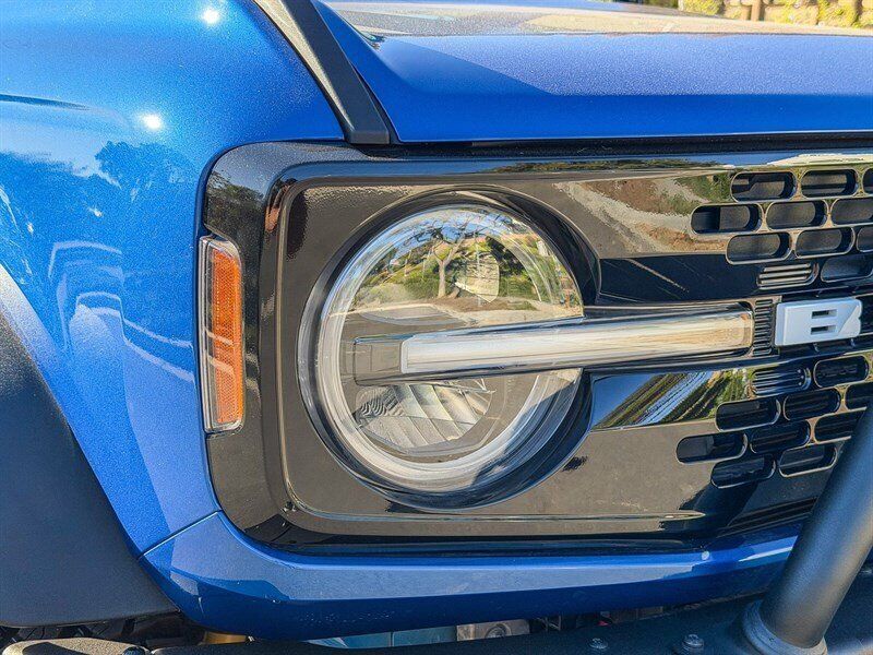Used 2021 Ford Bronco First Edition AWD/4WD image 10