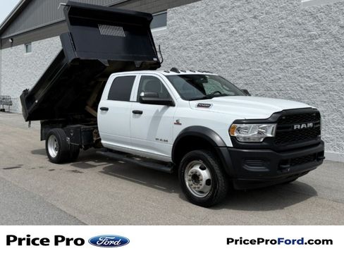 Used 2022 RAM 5500 Tradesman w/ Max Tow Package AWD/4WD image 1