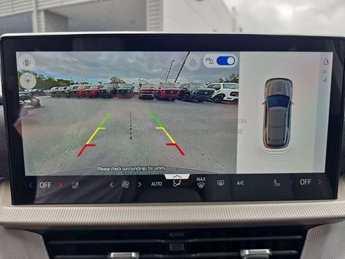 New 2026 Ford Explorer Active w/ Active Comfort Package image 17