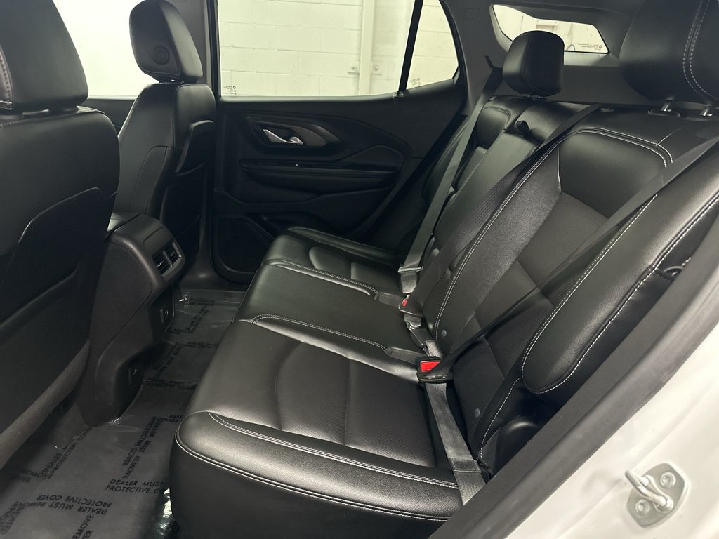 Used 2024 GMC Terrain SLT AWD/4WD image 22