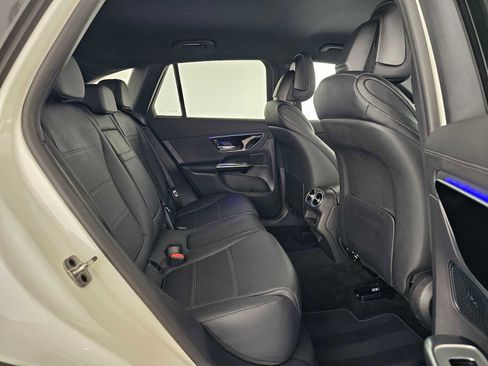 Certified 2025 Mercedes-Benz GLC 300 image 14