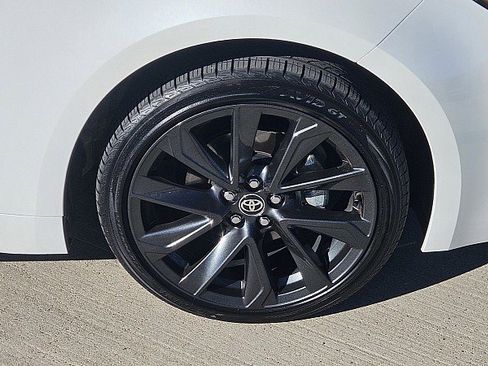 Used 2025 Toyota Corolla XSE image 2