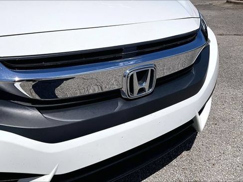 Used 2018 Honda Civic LX image 29