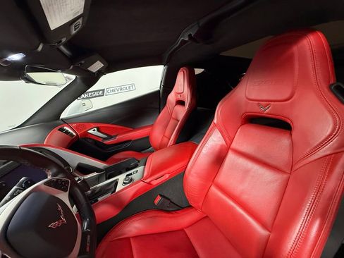 Used 2016 Chevrolet Corvette Z06 w/ 3LZ Preferred Equipment Group image 29