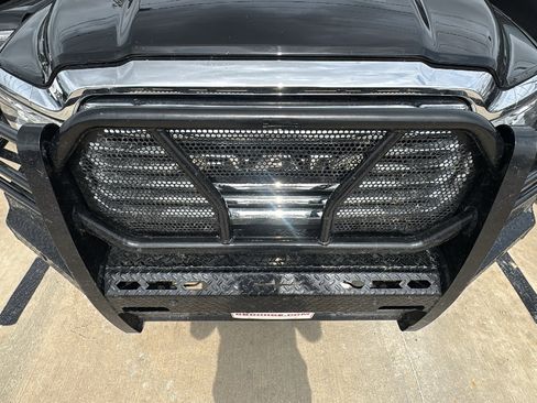 Used 2022 RAM 3500 Limited image 19