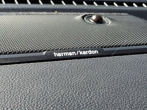 Used 2023 RAM 1500 Laramie AWD/4WD image 31