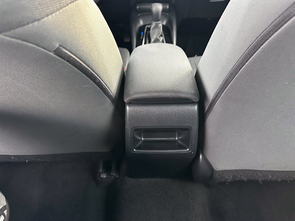 Used 2022 Toyota Corolla LE w/ Carpet Mat Package (TMS) FWD image 18