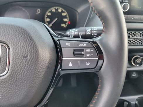 Used 2025 Honda HR-V Sport image 21