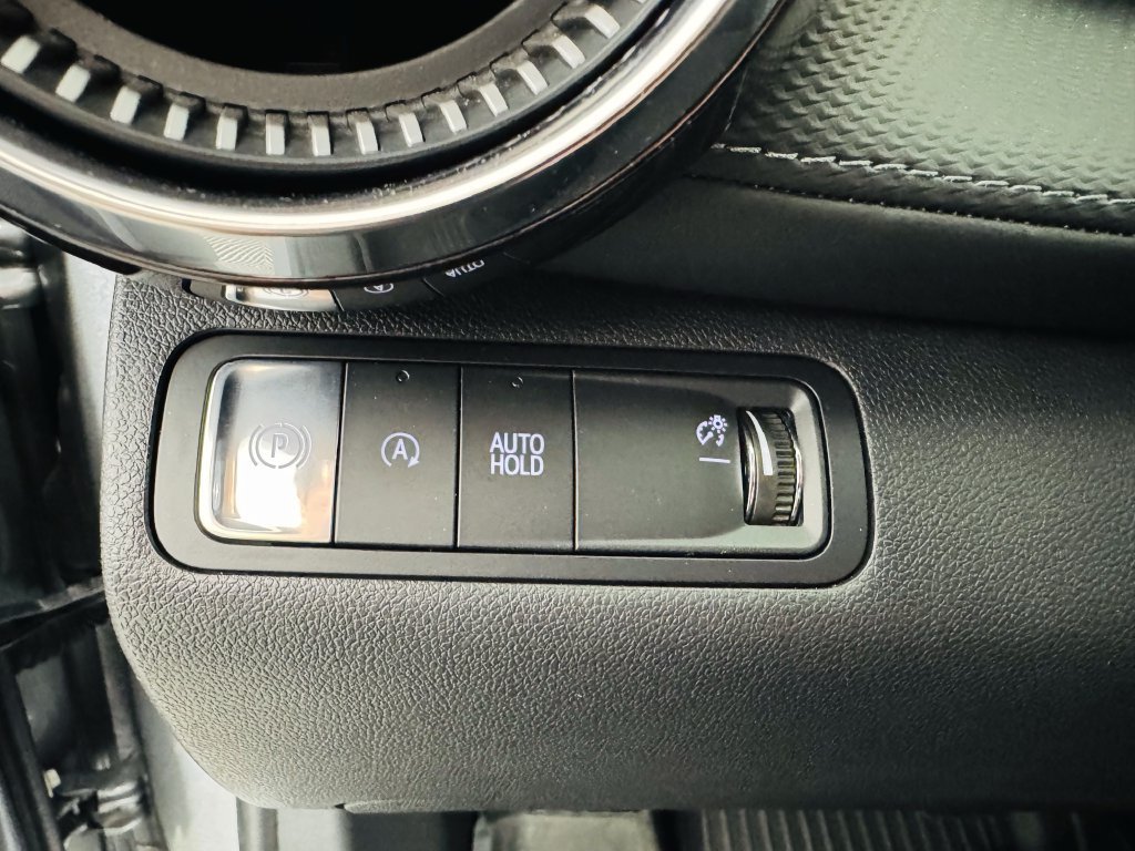 Used 2026 Chevrolet Equinox LT w/ Convenience Package II FWD image 10