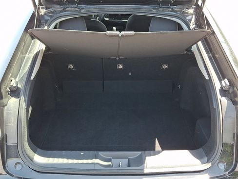 Used 2025 Toyota Prius LE FWD image 29