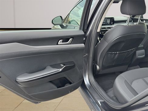 Used 2021 Kia K5 LXS image 28