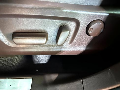 Used 2018 Lexus RX 450hL Premium image 12