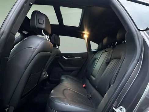 Used 2023 Maserati Levante Modena image 15