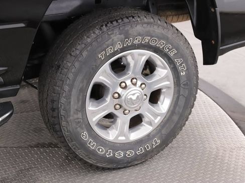 Used 2025 RAM 2500 Big Horn AWD/4WD image 14