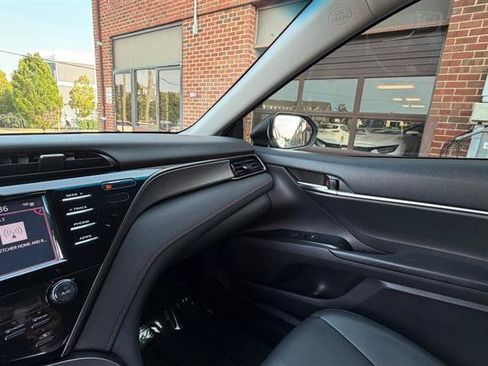 Used 2020 Toyota Camry TRD FWD image 40