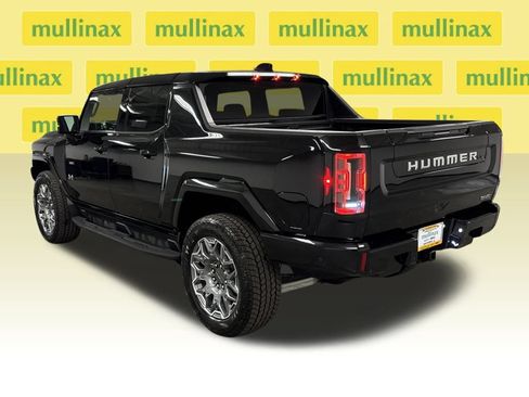New 2026 GMC Hummer EV 4x4 Crew Cab image 15