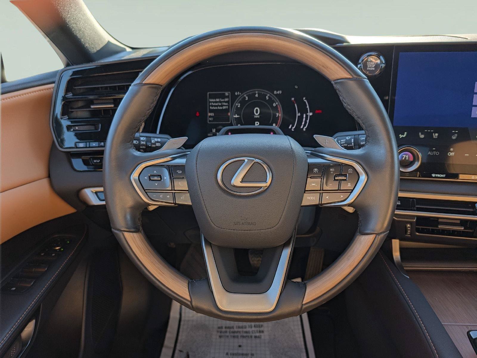 Used 2024 Lexus RX 350 AWD image 11