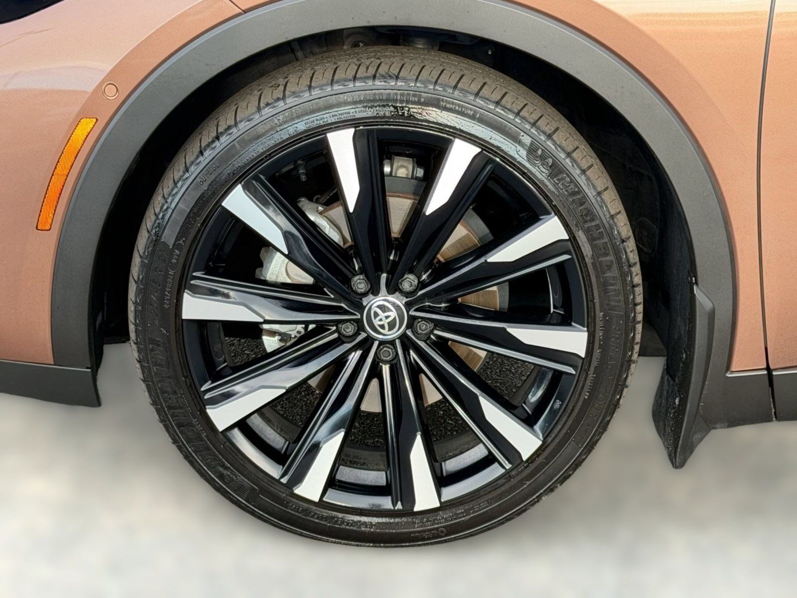 Certified 2023 Toyota Crown Platinum AWD/4WD image 13