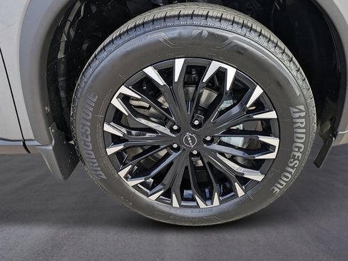 New 2026 Nissan Rogue SV image 9