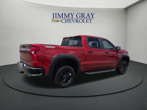Used 2021 Chevrolet Silverado 1500 LT Trail Boss w/ Convenience Package II AWD/4WD image 5