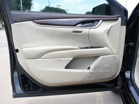 Used 2016 Cadillac XTS Luxury w/ Driver Awareness Package FWD image 19