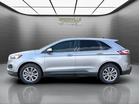 Used 2024 Ford Edge Titanium AWD/4WD image 2