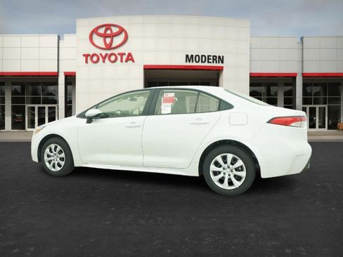 New 2026 Toyota Corolla LE image 12