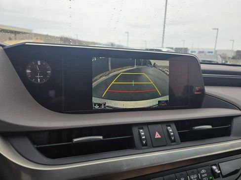 Certified 2019 Lexus ES 350 image 28