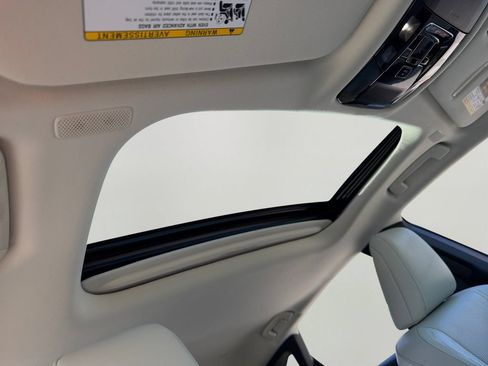 Certified 2023 Lexus RX 350 Premium w/ Accessory Package (Z1) FWD image 8