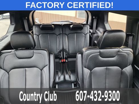 Used 2024 Jeep Grand Cherokee L Limited w/ Luxury Tech Group II image 24