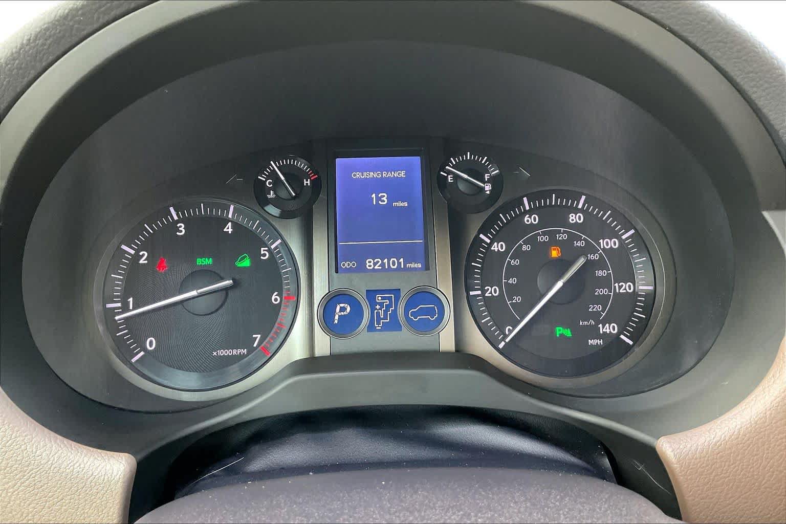 Used 2018 Lexus GX 460 Premium w/ Premium Package AWD/4WD image 25