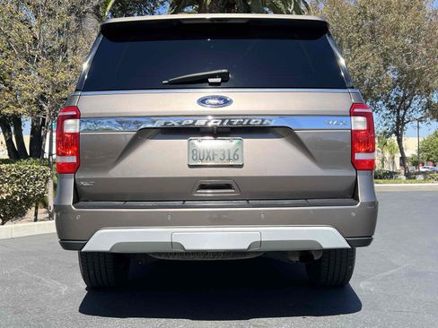 Used 2019 Ford Expedition Max XLT RWD image 47