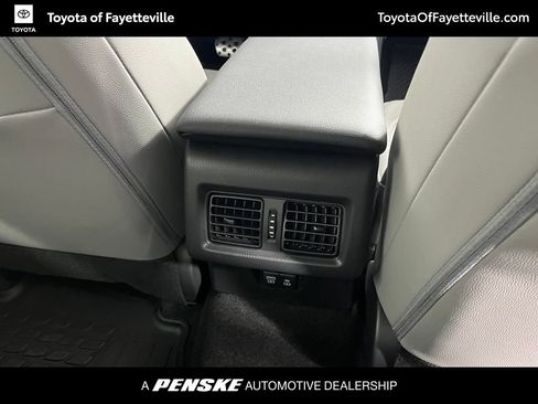 Used 2026 Toyota Camry SE FWD image 7