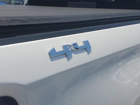 Used 2019 GMC Sierra 1500 SLT w/ SLT Premium Package AWD/4WD image 12