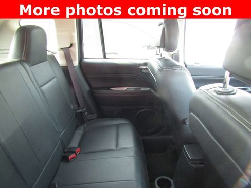 Used 2016 Jeep Compass High Altitude image 12