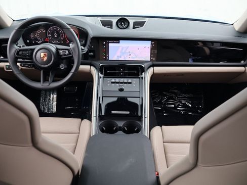 New 2026 Porsche Panamera image 21