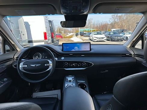 Used 2023 Genesis GV70 2.5T w/ Advanced Package image 31