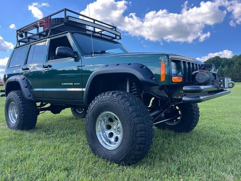 Used 2001 Jeep Cherokee Sport AWD/4WD image 1